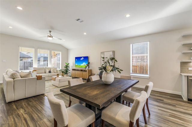 136 Eliana Shores Drive, Katy, TX 77493