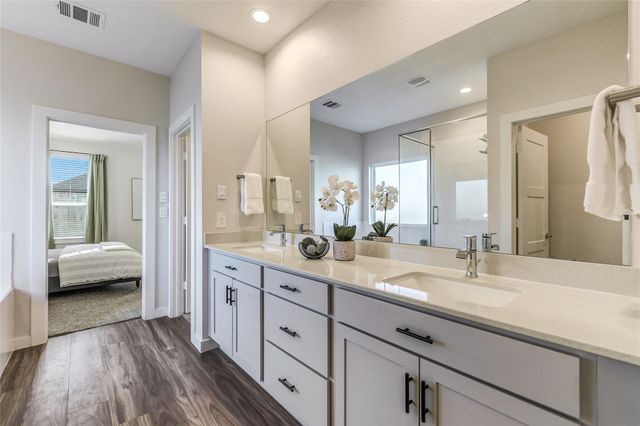 136 Eliana Shores Drive, Katy, TX 77493