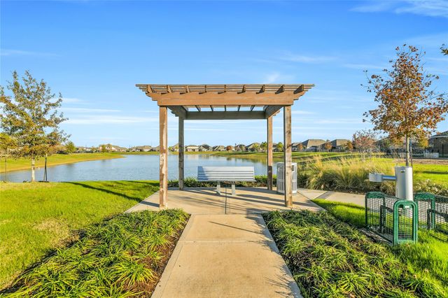 136 Eliana Shores Drive, Katy, TX 77493