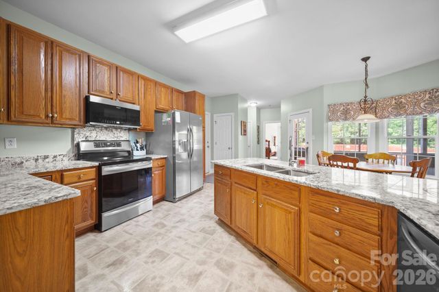 1100 Legacy Lake Drive, Monroe, NC 28110