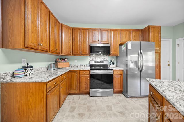 1100 Legacy Lake Drive, Monroe, NC 28110