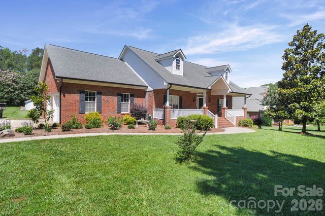1100 Legacy Lake Drive, Monroe, NC 28110