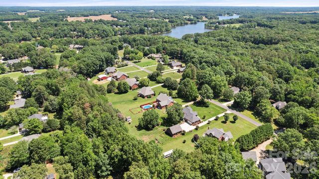 1100 Legacy Lake Drive, Monroe, NC 28110