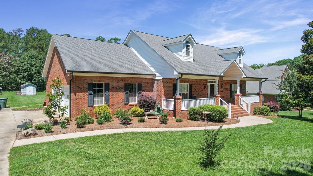 1100 Legacy Lake Drive, Monroe, NC 28110