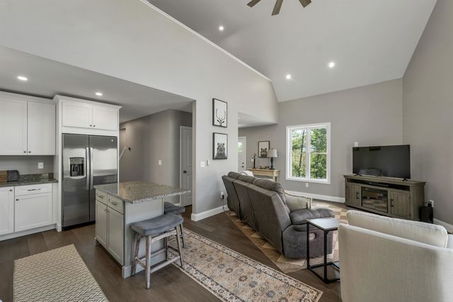 37 Larry Drive, Alton, NH 03810