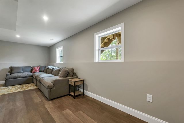 37 Larry Drive, Alton, NH 03810