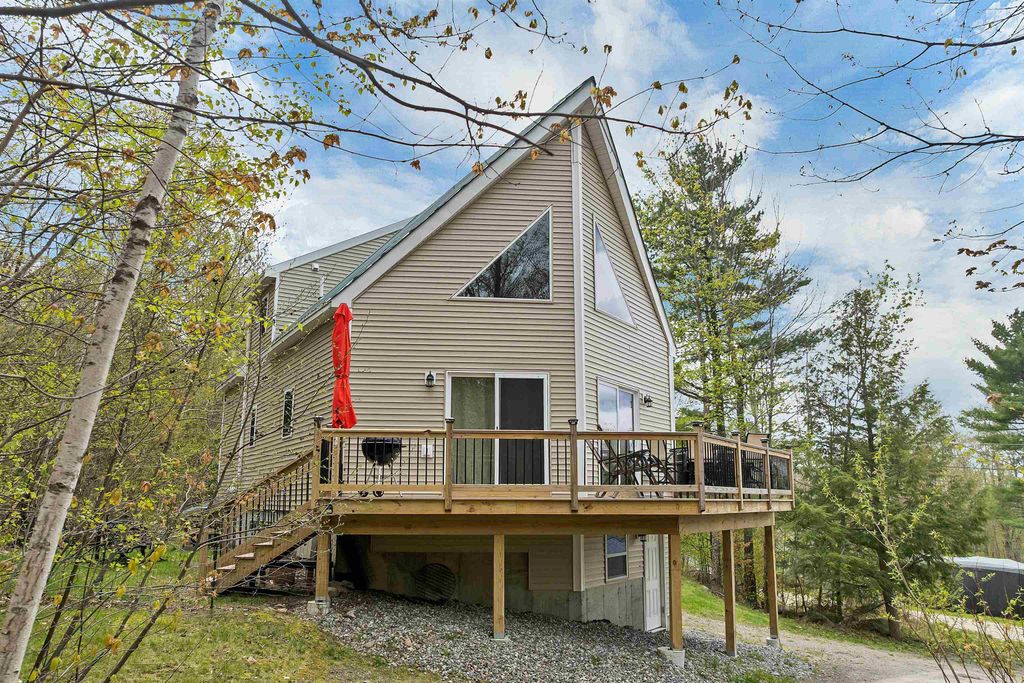37 Larry Drive, Alton, NH 03810