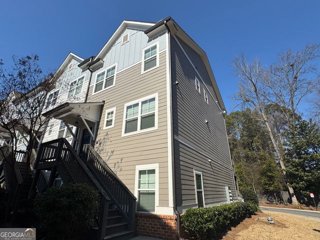 3805 Oxford Circle, Doraville, GA 30340