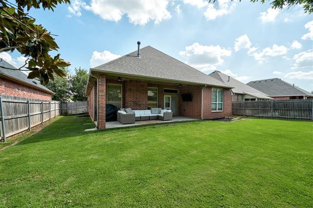 6101 NW 153rd Street, Edmond, OK 73013