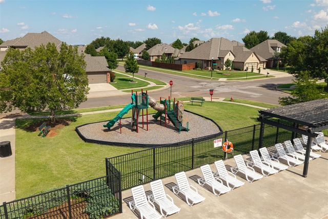 6101 NW 153rd Street, Edmond, OK 73013