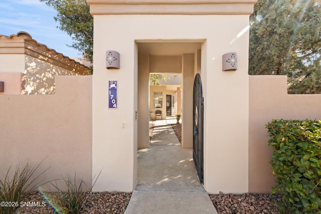 1704 Boulders Drive, Las Cruces, NM 88011
