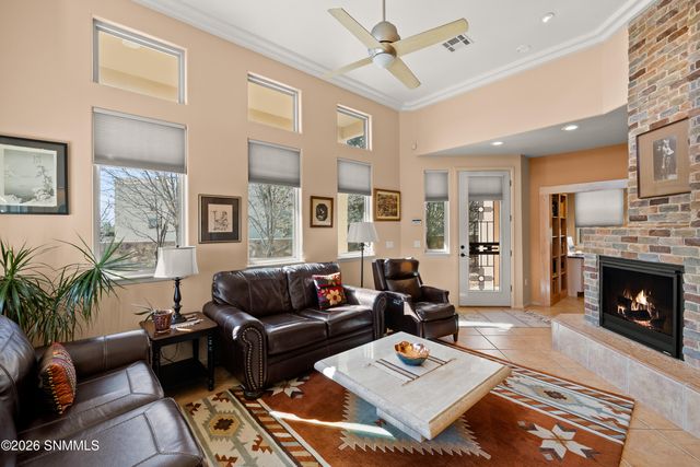 1704 Boulders Drive, Las Cruces, NM 88011