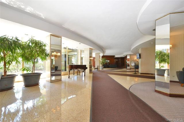 61-20 Grand Central Parkway A307, Forest Hills, NY 11375