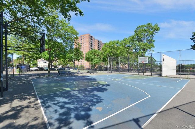 61-20 Grand Central Parkway A307, Forest Hills, NY 11375