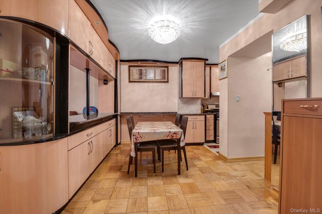 61-20 Grand Central Parkway A307, Forest Hills, NY 11375