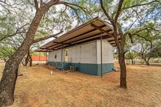 792 County Road 310, Breckenridge, TX 76424