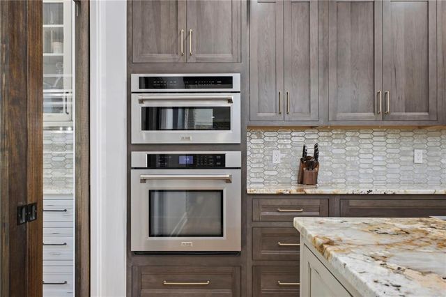16 Mountain Creek Trail NE, Fairmount, GA 30139
