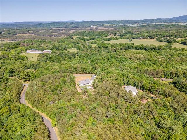 16 Mountain Creek Trail NE, Fairmount, GA 30139