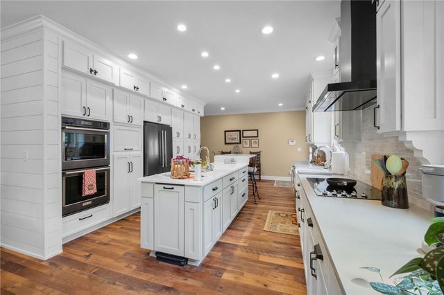 10559 Appleby Road, Farmington, AR 72730
