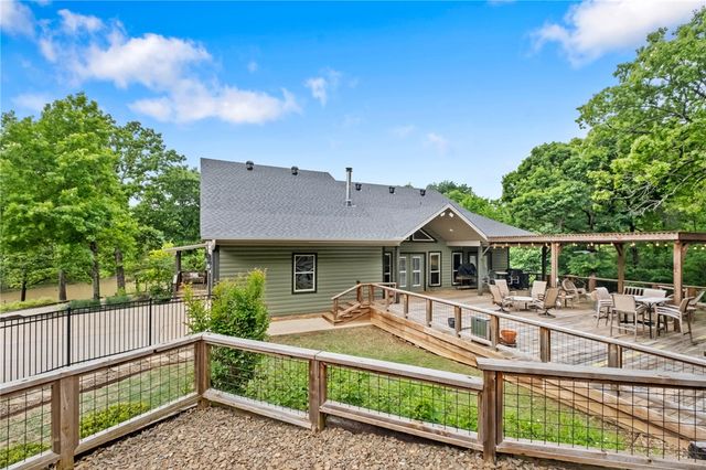 10559 Appleby Road, Farmington, AR 72730