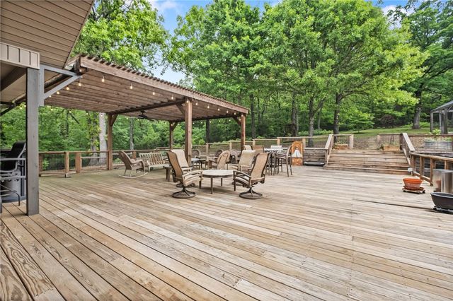 10559 Appleby Road, Farmington, AR 72730