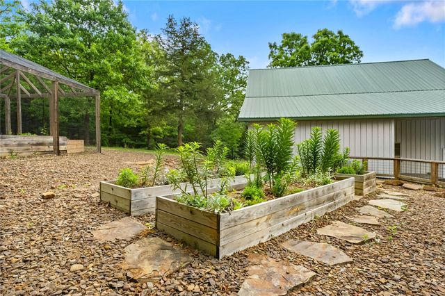 10559 Appleby Road, Farmington, AR 72730