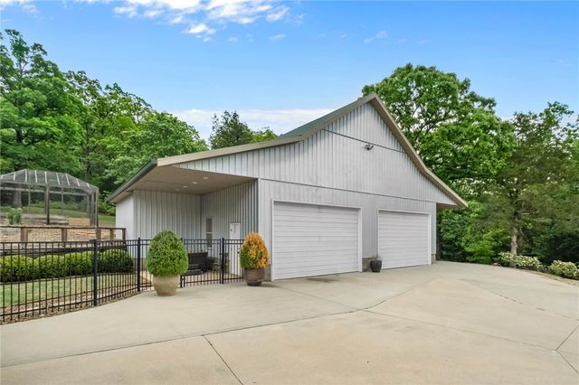 10559 Appleby Road, Farmington, AR 72730