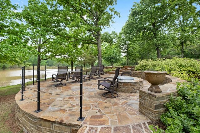 10559 Appleby Road, Farmington, AR 72730