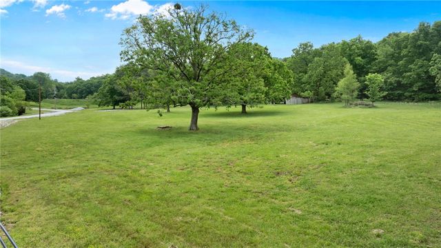 10559 Appleby Road, Farmington, AR 72730