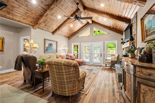 10559 Appleby Road, Farmington, AR 72730
