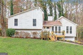 806 Moonlit Lane NW, Acworth, GA 30102