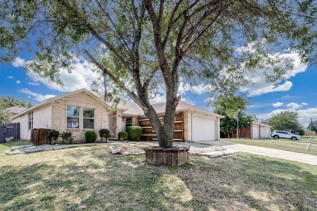 2219 Zion Hill, Grand Prairie, TX 75052