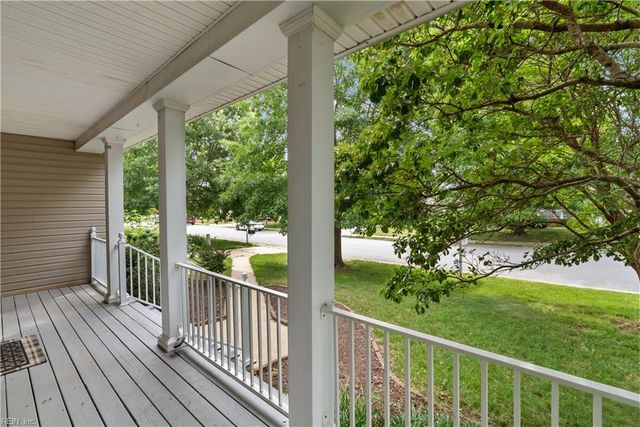 13177 Harbor DR, Carrollton, VA 23314