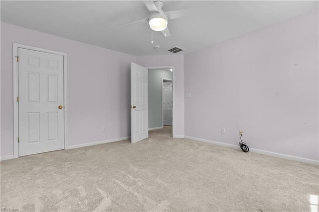 13177 Harbor DR, Carrollton, VA 23314