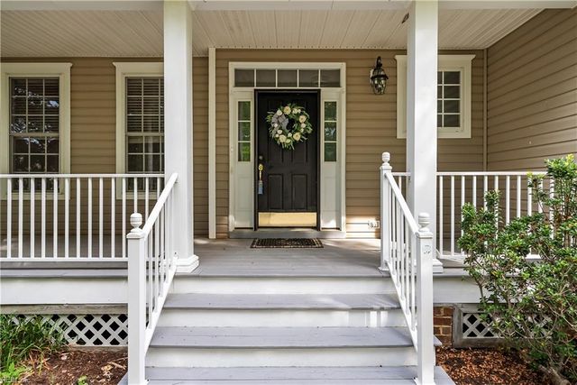 13177 Harbor DR, Carrollton, VA 23314