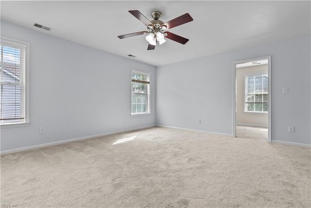 13177 Harbor DR, Carrollton, VA 23314