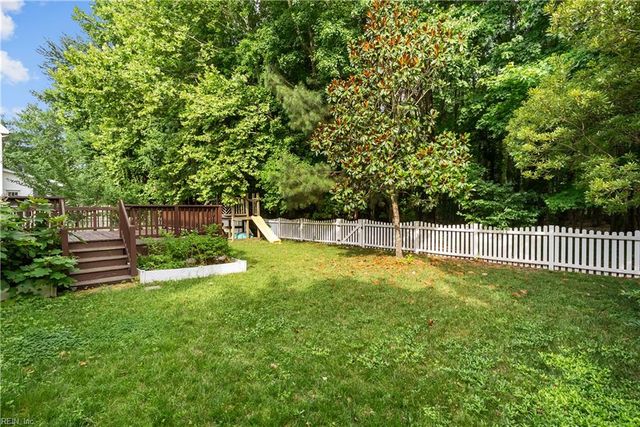13177 Harbor DR, Carrollton, VA 23314
