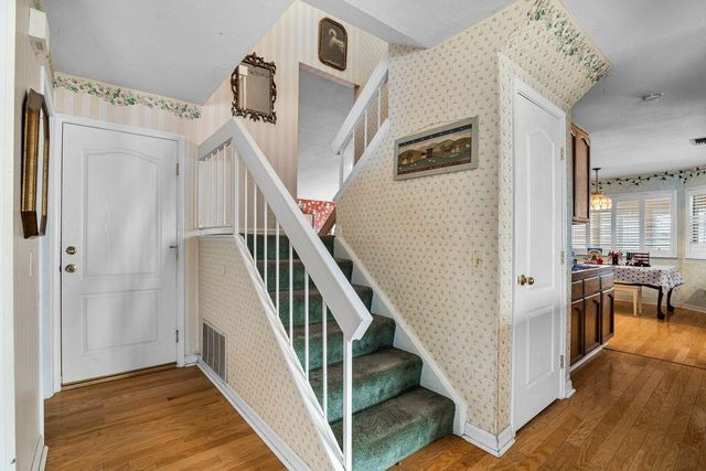 8926 Mountain Home Ct, Elk Grove, CA 95624