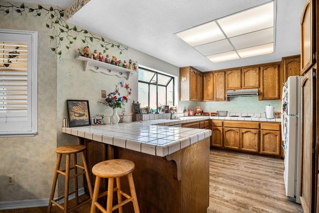 8926 Mountain Home Ct, Elk Grove, CA 95624
