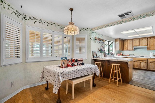 8926 Mountain Home Ct, Elk Grove, CA 95624