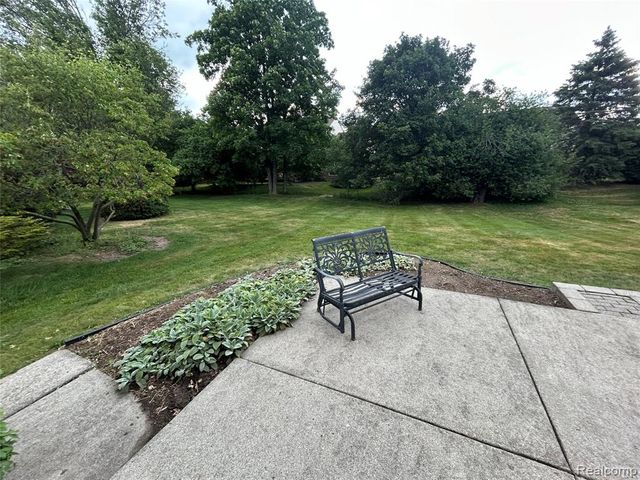 16318 White Haven Drive, Northville, MI 48168
