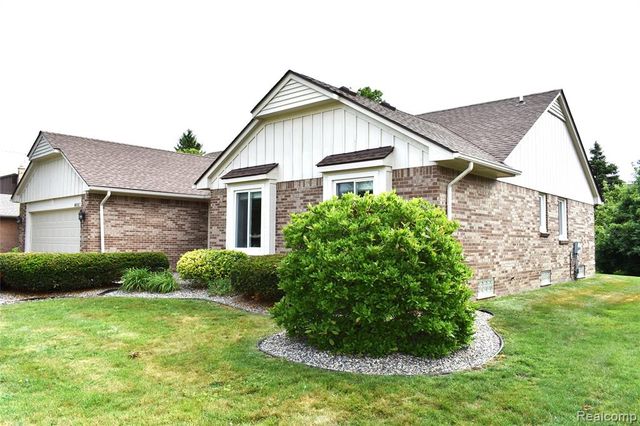 16318 White Haven Drive, Northville, MI 48168