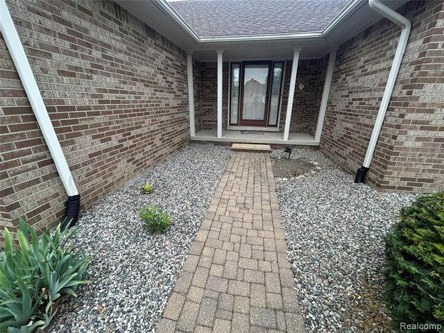 16318 White Haven Drive, Northville, MI 48168