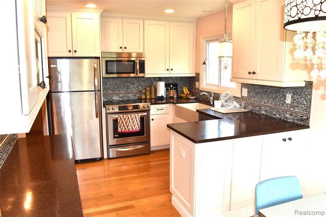 16318 White Haven Drive, Northville, MI 48168