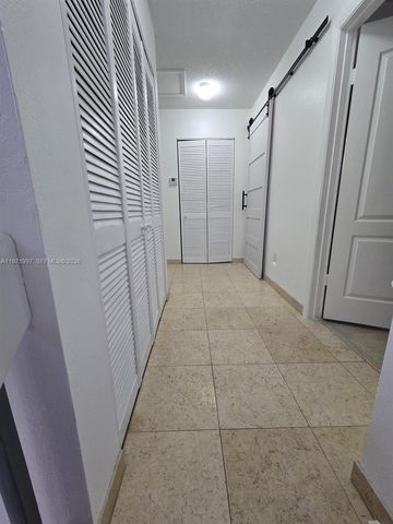 7211 W 24th Ave 2370, Hialeah, FL 33016