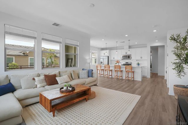1277 Calle Pomelo 3, Chula Vista, CA 91913