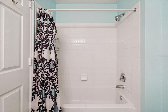 2201 SAN CHRISTABOLO DRIVE 105, Kissimmee, FL 34741