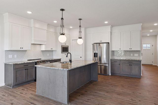 832 Forest Edge Drive, Jordan, MN 55352