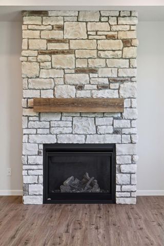 832 Forest Edge Drive, Jordan, MN 55352