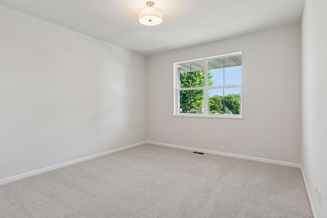 832 Forest Edge Drive, Jordan, MN 55352